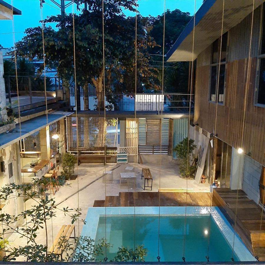 더 플라잉 피시 호스텔 세부 외부 사진